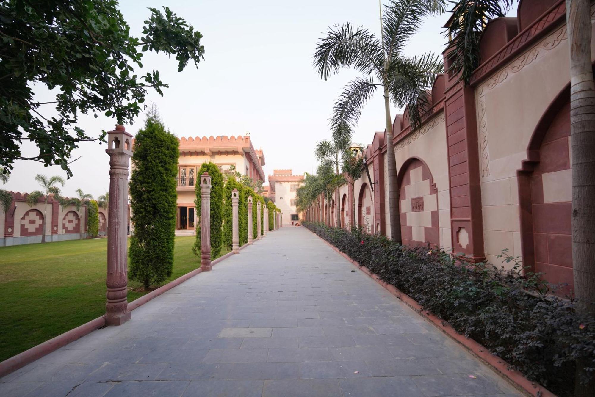 The Fort Moradabad Eksteriør bilde
